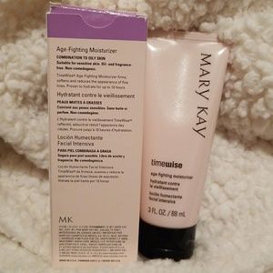 Age fighting moisturizer